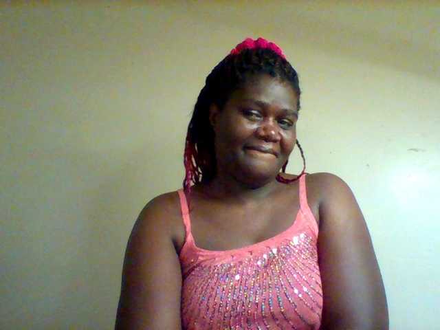 Sexxy-slim-honey live cam on BongaCams