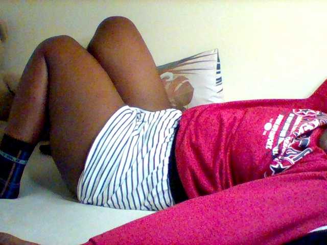Sexxy-slim-honey live cam on UnifiedCams