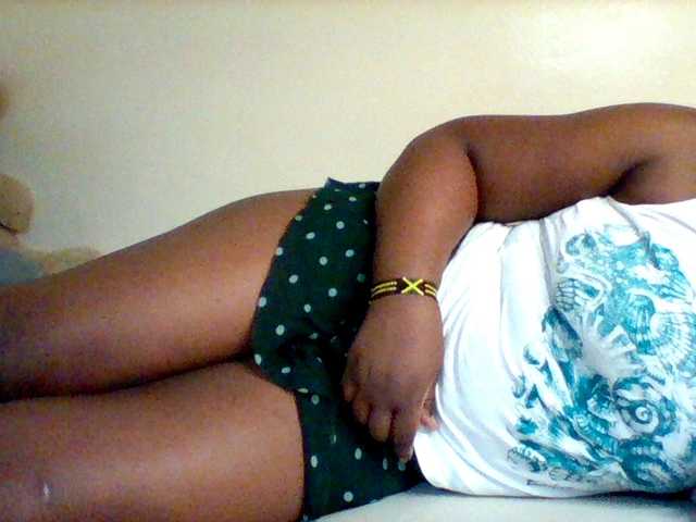 Sexxy-slim-honey — live female cam