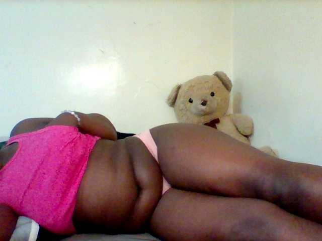 Sexxy-slim-honey live cam on BongaCams