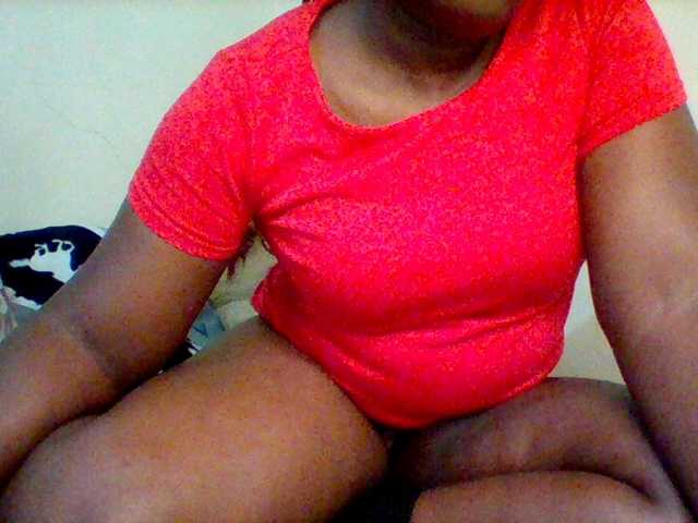Sexxy-slim-honey live cam preview