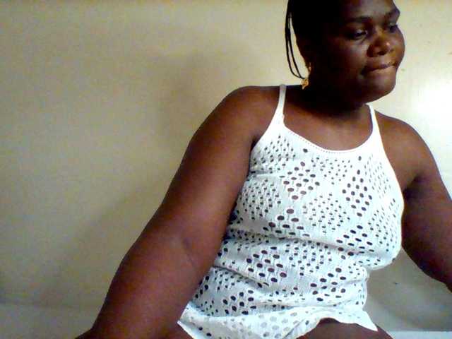 Sexxy-slim-honey