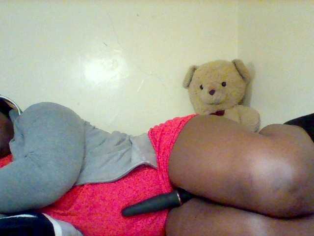 Chat with Sexxy-slim-honey live cam