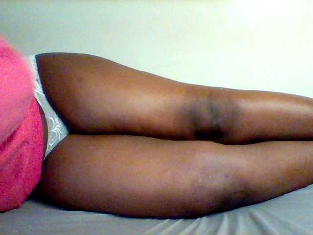 Sexxy-slim-honey live webcam show