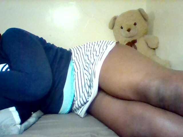 Sexxy-slim-honey