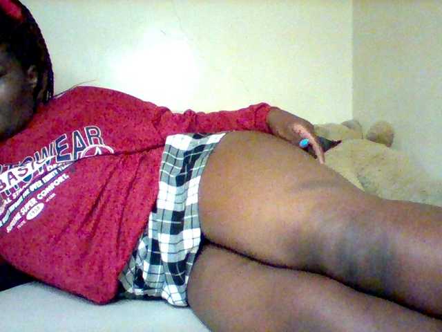 Sexxy-slim-honey live cam on BongaCams