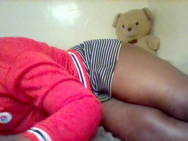 Sexxy-slim-honey