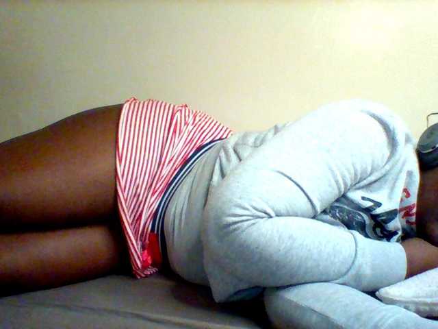 Sexxy-slim-honey