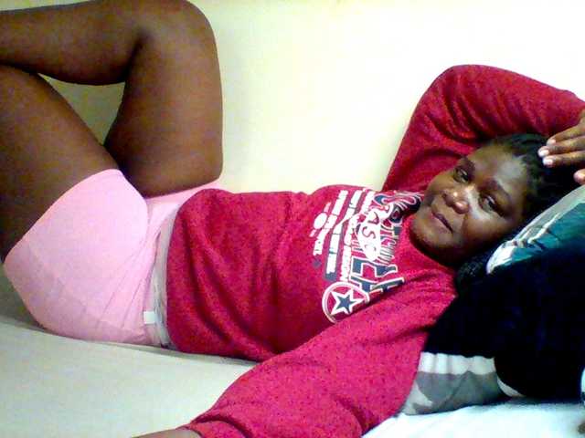 Sexxy-slim-honey live cam on BongaCams