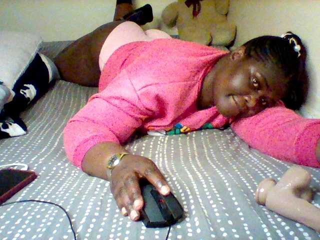 Sexxy-slim-honey