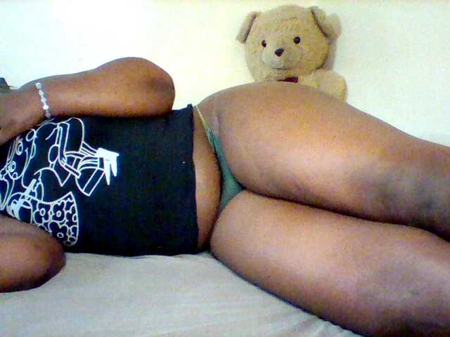 Sexxy-slim-honey live webcam show