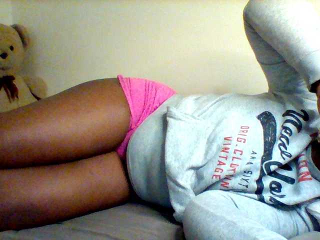 Sexxy-slim-honey live webcam show