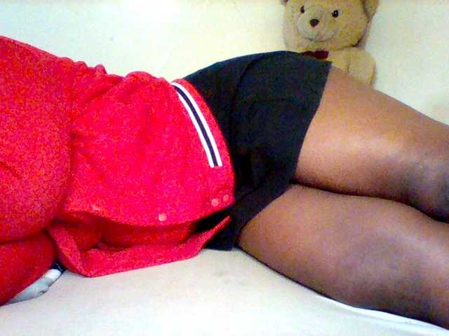 Sexxy-slim-honey live cam on BongaCams