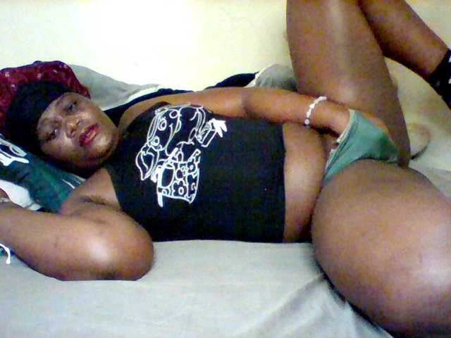 Sexxy-slim-honey live webcam show