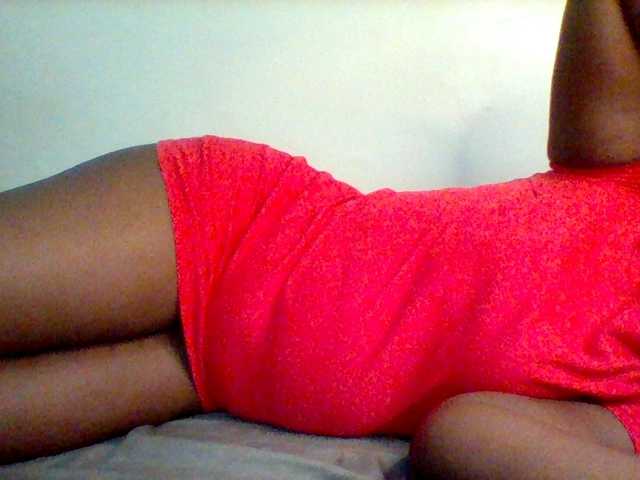 Sexxy-slim-honey live cam on BongaCams