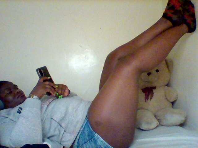 Sexxy-slim-honey
