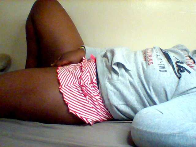 Sexxy-slim-honey live webcam show