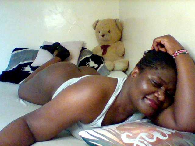 Sexxy-slim-honey