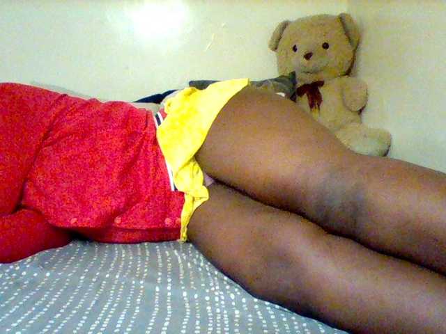 Sexxy-slim-honey live cam on BongaCams