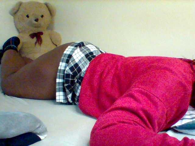 Sexxy-slim-honey live cam on BongaCams