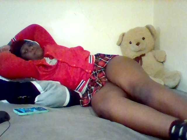 Sexxy-slim-honey live cam on BongaCams