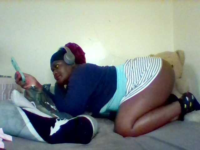 Sexxy-slim-honey live cam on BongaCams