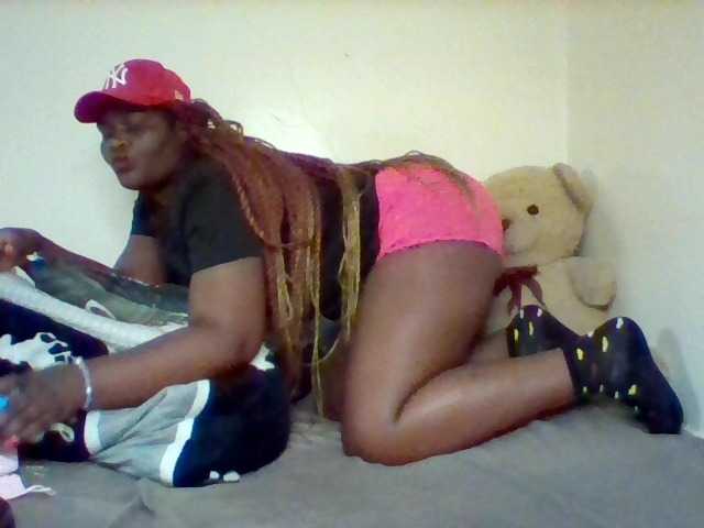 Sexxy-slim-honey