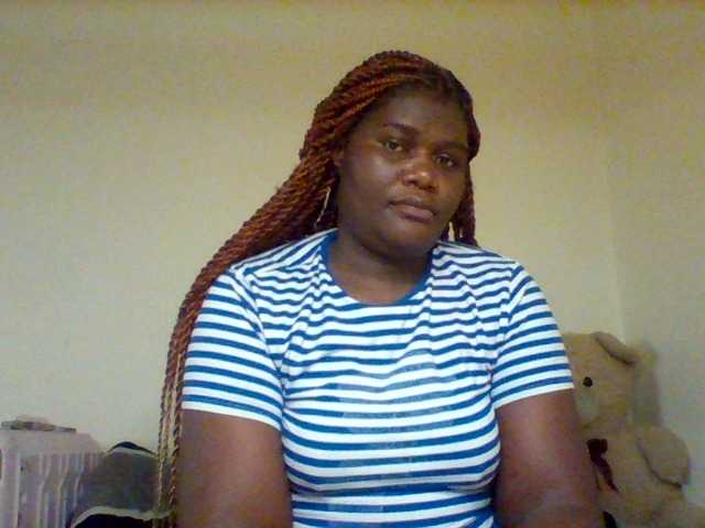 Sexxy-slim-honey live cam on BongaCams