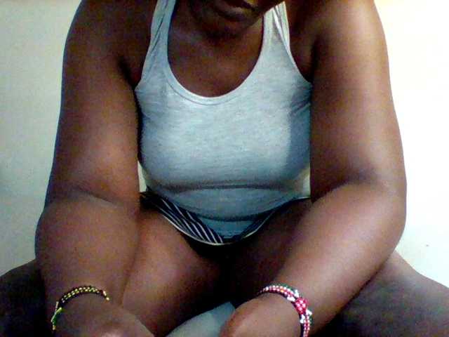 Sexxy-slim-honey