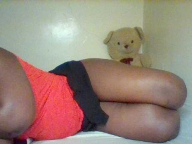 Sexxy-slim-honey live cam on BongaCams