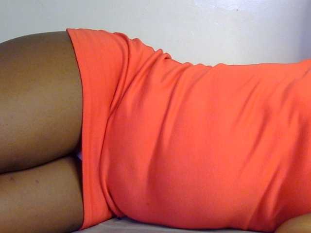 Sexxy-slim-honey live cam preview