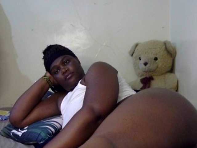 Sexxy-slim-honey