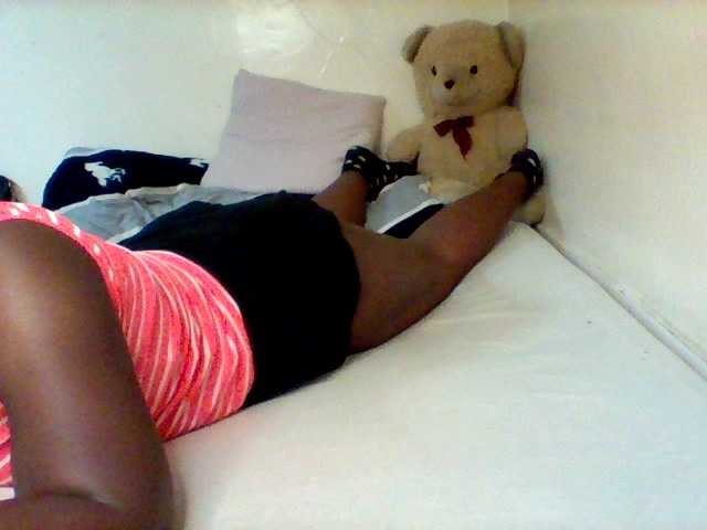 Sexxy-slim-honey live cam preview