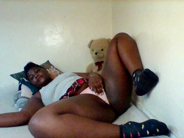 Sexxy-slim-honey