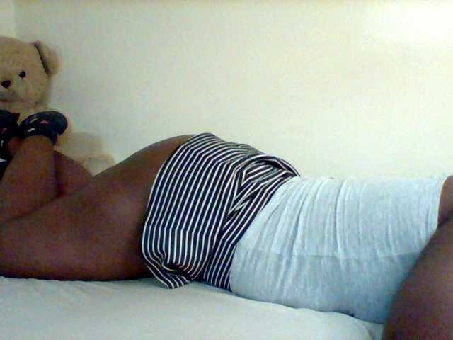 Sexxy-slim-honey