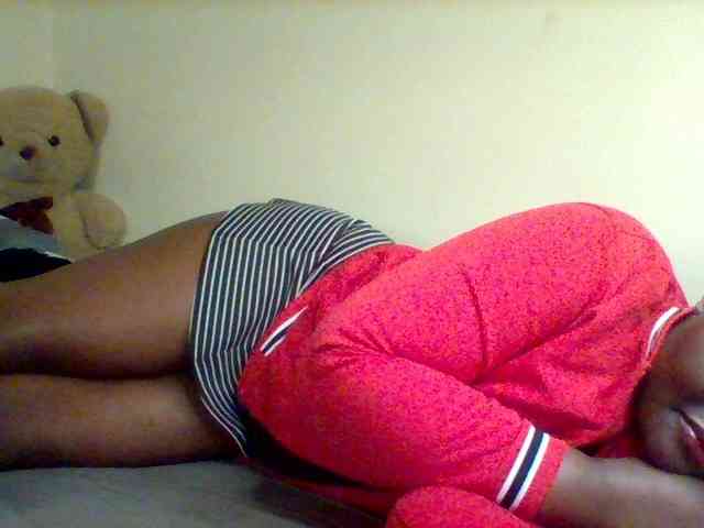 Sexxy-slim-honey webcam