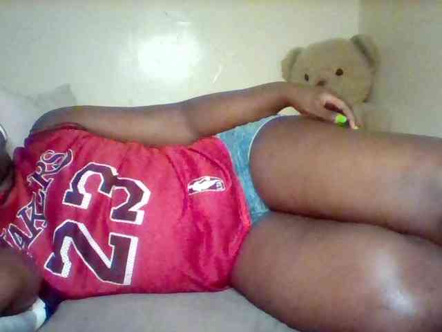 Sexxy-slim-honey webcam