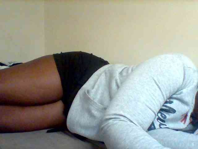 Sexxy-slim-honey webcam