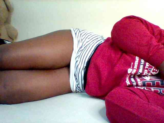 Sexxy-slim-honey webcam