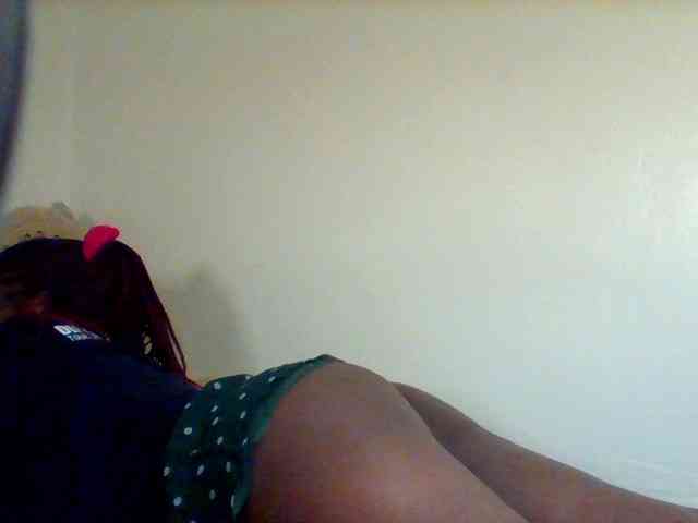 Sexxy-slim-honey webcam