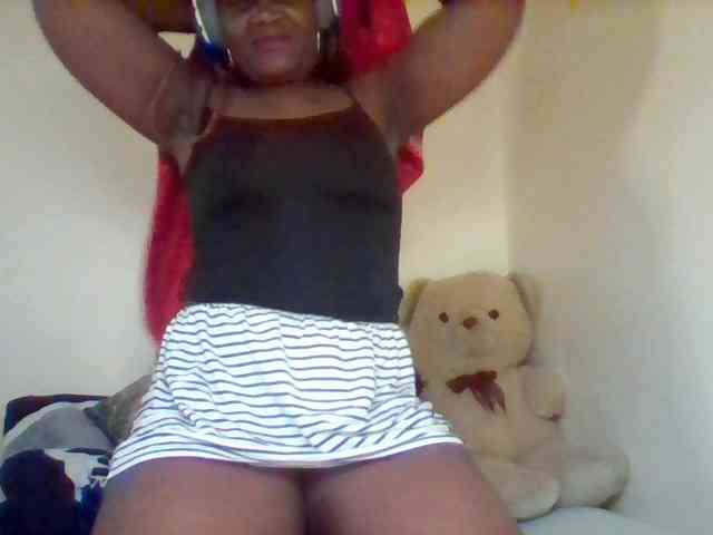 Sexxy-slim-honey webcam