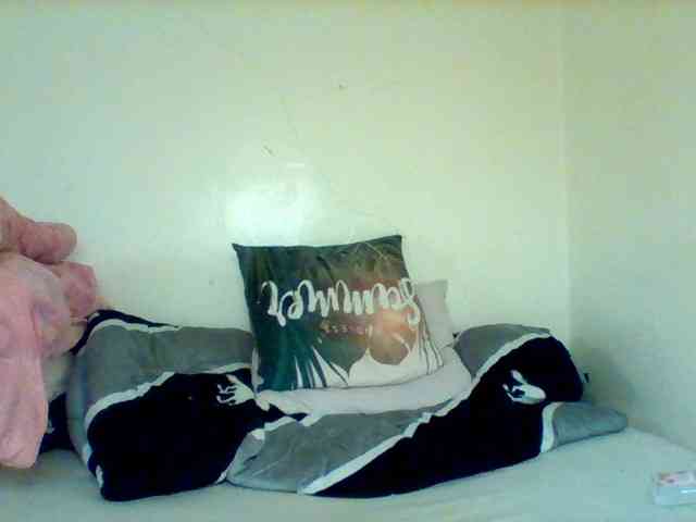 Sexxy-slim-honey webcam