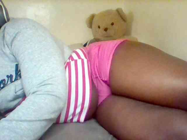 Sexxy-slim-honey webcam