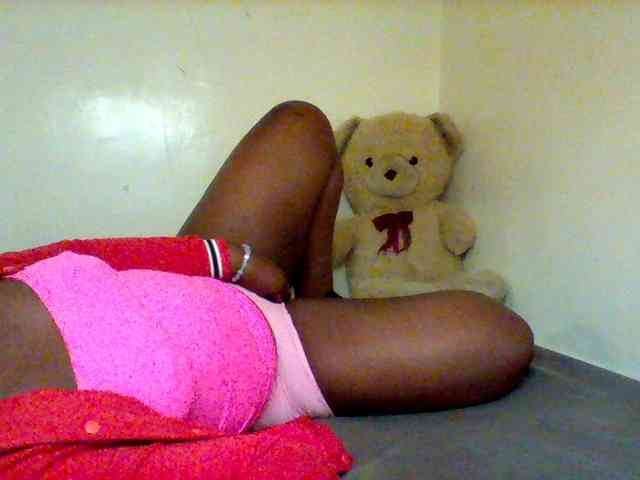 Sexxy-slim-honey webcam