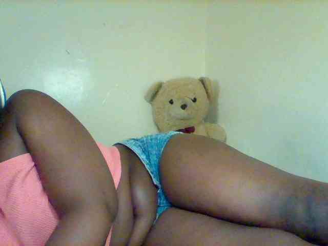 Sexxy-slim-honey webcam