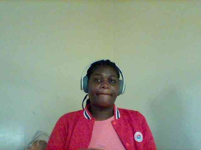 Sexxy-slim-honey webcam