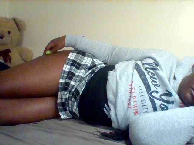 Sexxy-slim-honey webcam
