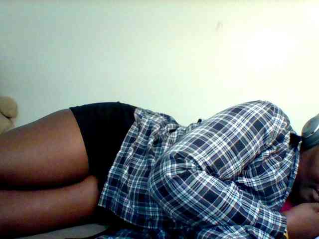 Sexxy-slim-honey webcam