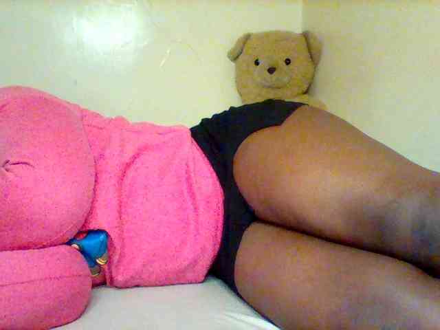 Sexxy-slim-honey