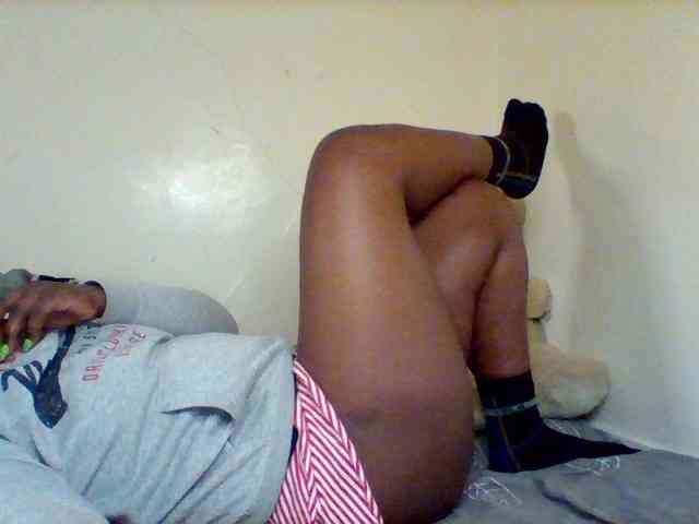 Sexxy-slim-honey webcam